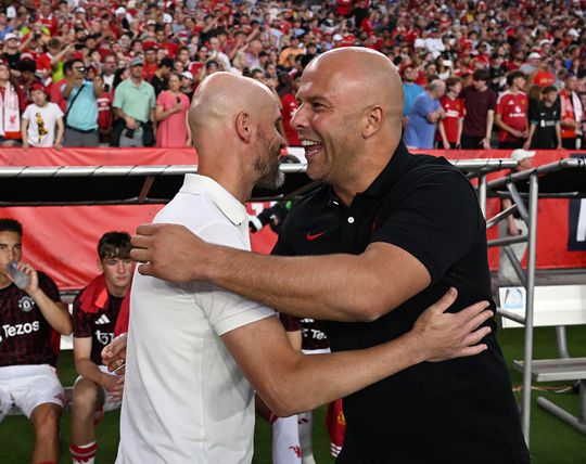 Immense druk op schouders van Erik ten Hag bij Manchester United: 'De wereld ziet er zó anders uit als je wint'