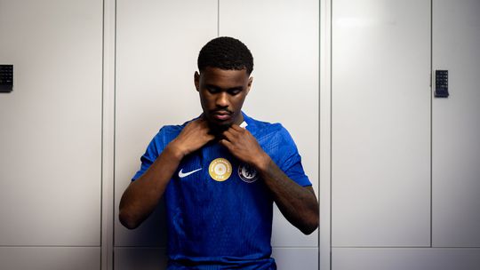 Goed nieuws voor Jorrel Hato: Chelsea houdt concurrent én acht andere spelers buiten selectie
