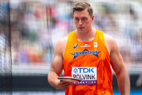 Nederlandse topatleet (23) verbreekt stokoud record op NK atletiek in Hengelo