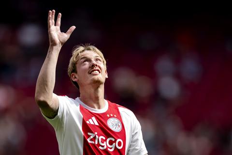 Ierse tegenstander kan borst natmaken: Ajax schrijft topnamen razendsnel in