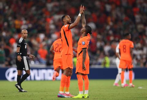 Veelbesproken Oranje-international heeft bijzondere band met landgenoten: 'Als je dat bedenkt...'