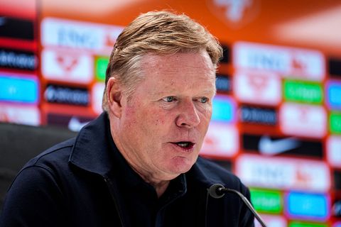Bondscoach Ronald Koeman 'zat niet rustig' tijdens 'pijnlijke avond' Oranje: 'Dan weet je dat dit kan gebeuren'