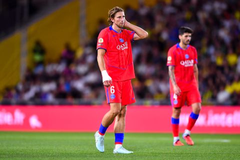 Hevige onrust bij Champions League-winnaar: peperdure aankoop eist vertrek van teamgenoot