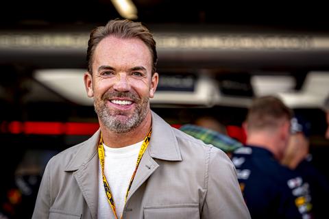 Voormalig F1-coureur Robert Doornbos legt zijn vrouw in de watten: 'Ik weet wat ze echt nodig had'