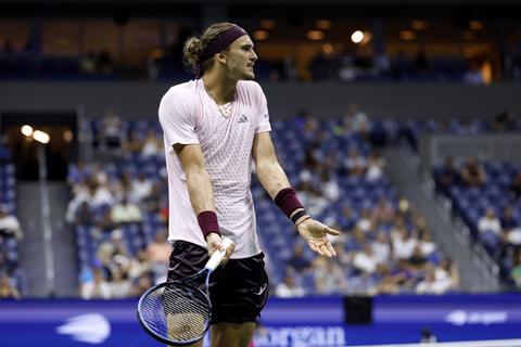 LIVE US Open | Favoriet Alexander Zverev in de problemen, Botic van de Zandschulp stunt