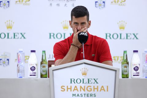 Novak Djokovic doet opmerkelijk verzoek bij umpire, wereldtopper maakt gebruik van oude tennistruc