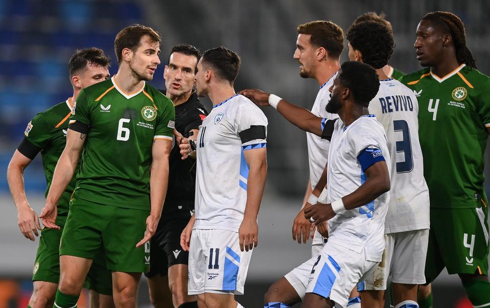 Beladen duel tussen Ierland en Israël loopt opnieuw uit de hand ...