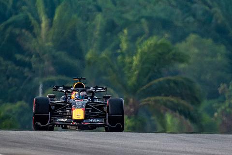 LIVE Formule 1 | Max Verstappen jaagt vanaf pole position op eerste zege van het seizoen bij GP Bahrein