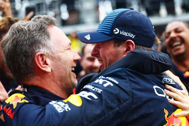 'Ik ga je niet kussen': Max Verstappen deelt speciaal momentje met vriendin Kelly Piquet én teambaas Christian Horner