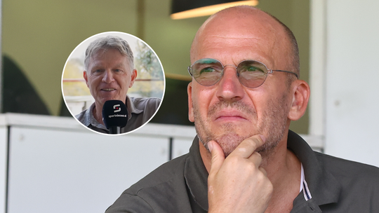 Opmerkelijke gedachtengang over Ajax-directeur Alex Kroes: 'Lijkt alsof hij er niet veel plezier in heeft'