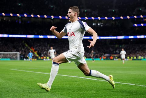 Oranje-international zorgt met wereldgoal in Champions League voor ongeloof: 'Alsof Lionel Messi in hem veranderde'