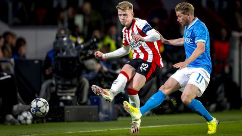 Meesterzet van PSV-trainer Peter Bosz imponeert: 'Dat is van een compleet ander niveau dan je gewend bent'