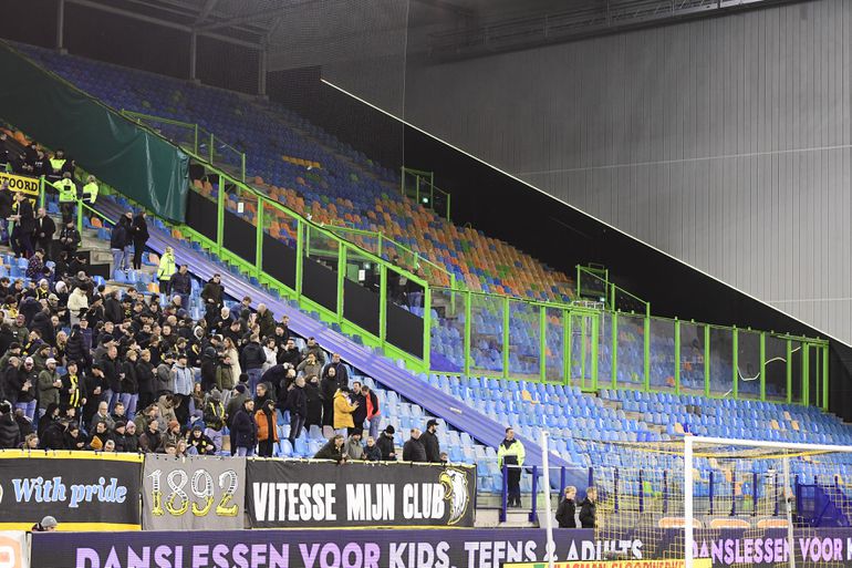 Fans De Graafschap massaal teruggestuurd vlak voor derby met Vitesse in Keuken Kampioen Divisie