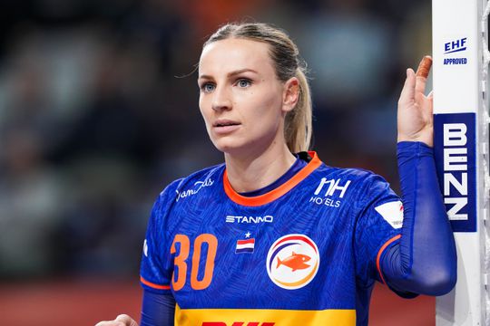 Dit is Rinka Duijndam: handbalkeepster van wereldniveau en bijgelovig gevoelsmens ziet Estavana Polman als familie