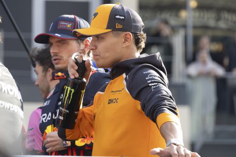 Max Verstappen én Lando Norris moeten meer dan 1 miljoen euro betalen om in Formule 1 te blijven