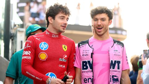 Ondoordacht eerbetoon van F1-coureur aan Michael Schumacher valt verkeerd: 'Hij ligt onder vuur'