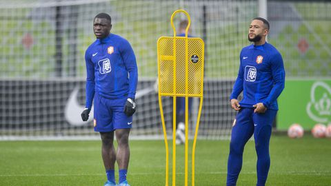 Valentijn Driessen ziet opties voor Oranje: 'Brian Brobbey maar eens in de spits proberen met Memphis Depay'