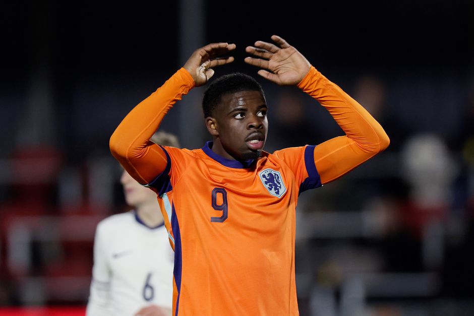 Deze gewilde aanvallers liepen PSV en Feyenoord op Deadline Day nét mis