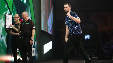 Bekende naam uit dartswereld komt naar Nederland: 'Hij vindt het super leuk'