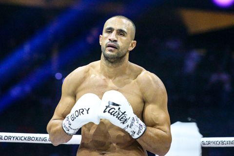 Emotionele Badr Hari reageert na vermeende mishandeling van ex-vriendin: 'Dat gun ik geen enkele vader'