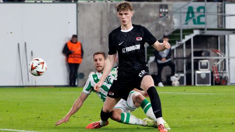 AZ krijgt flinke boete voor opmerkelijke rellen in uitvak Hongarije, maar: 'Het doet ons deugd'