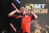 Stephen Bunting worstelt enorm in de Premier League Darts. ©PDC