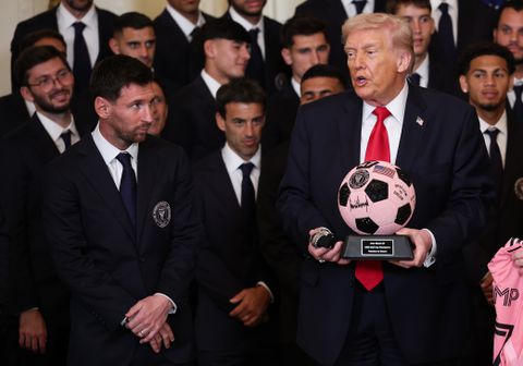 Ongemakkelijk moment bij Donald Trump: stervoetballer Lionel Messi moet klappen voor opmerkingen over Iran