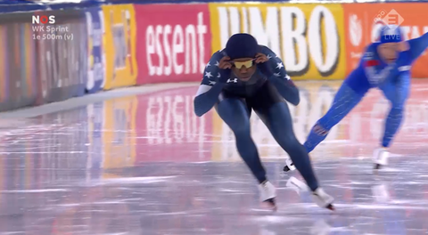 Topschaatsster Erin Jackson zorgt voor verbazing bij WK sprint: 'Wat een merkwaardige actie'