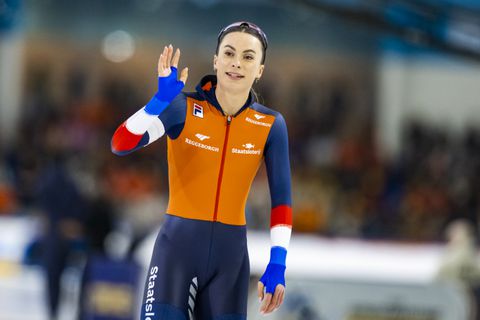Schaatsicoon Marianne Timmer roemt 'bescheiden' Femke Kok: 'Twee vingers in de neus'