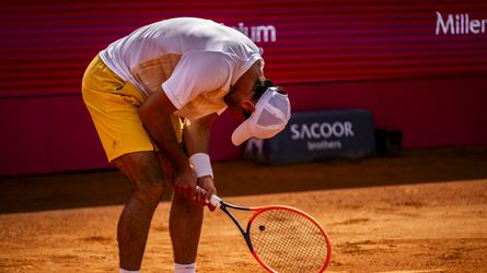 Door enorme blunder van umpire wordt Nuno Borges op thuistoernooi in Estoril genaaid