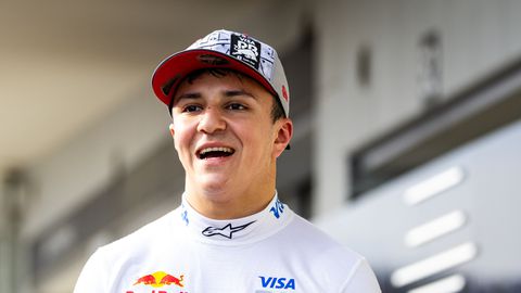 Ondanks 'probleem in de broek' doet F1-coureur het prima: 'Het was een nachtmerrie'