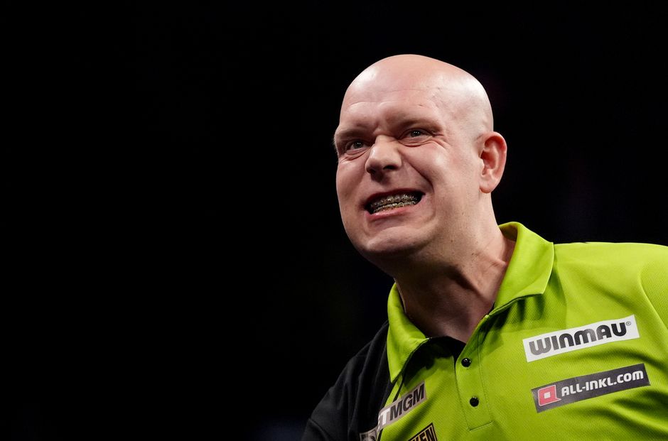 Geblesseerde Michael van Gerwen neemt opvallend besluit na dubbele afmelding