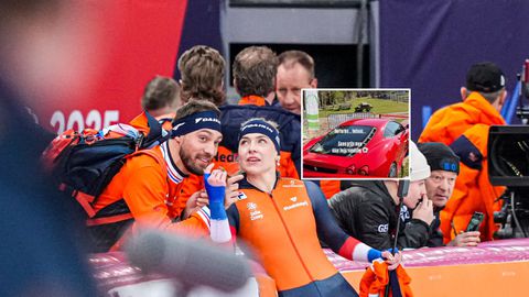 Grappende Kjeld Nuis loopt knalrode Ferrari mis: 'Verloren, helaas'