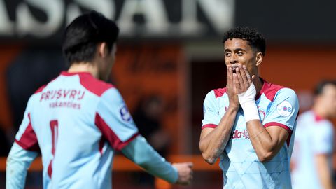 LIVE Eredivisie | Feyenoord 'in nood' haalt opgelucht adem: véél twijfelgevallen spelen wél in cruciaal duel tegen NEC