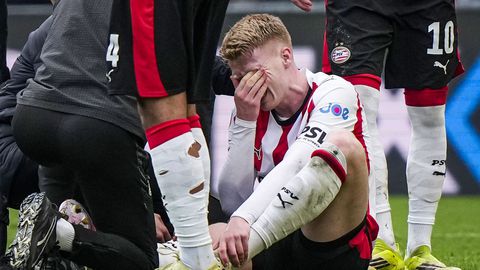 Volop medeleven met zwaar geblesseerde Jerdy Schouten: 'Je beseft dat wat je zegt niet bij hem binnenkomt'