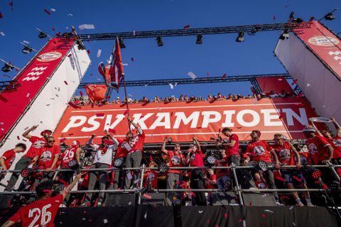Dit is wanneer de huldiging van landskampioen PSV plaatsvindt: bekijk hier alle details van het feest in Eindhoven