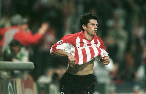 Bizarre foto van PSV-icoon Mateja Kezman zorgt voor ongeloof bij fans: 'Ik herken hem bijna niet'