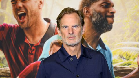 Voetbalicoon Ronald de Boer (55) openhartig over gezinsleven: 'Dat heb ik wel gemist'