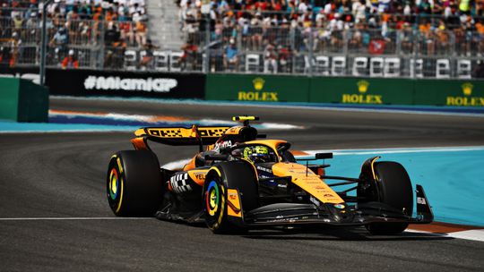 Lando Norris stunt in Miami met eerste zege, Max Verstappen kwam snelheid tekort