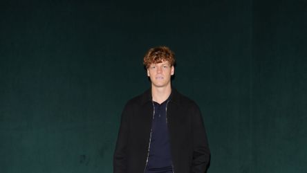 Toptennisser Jannik Sinner spreekt zich uit over liefdesleven na intiem moment met model: 'Het heeft me verrast'