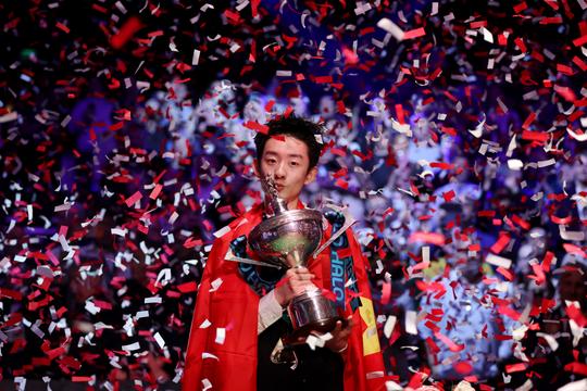 Winnaar WK snooker pakt na zinderende thriller enorm bedrag aan prijzengeld