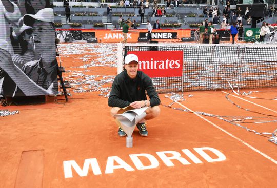 Nederlandse ex-tennissers luiden noodklok na demonstratie Jannik Sinner in Madrid: 'Niveau is héél veel minder'