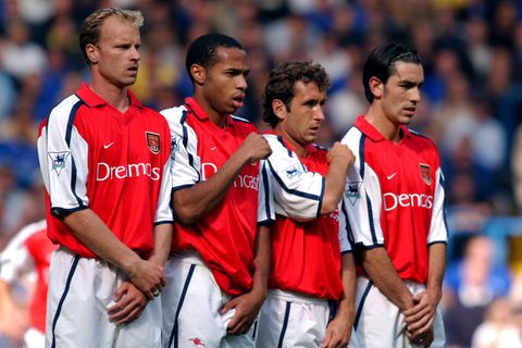 Stomdronken Arsenal-legendes zorgden voor bizarre taferelen op trainingskamp: 'Anders ga ik dood'