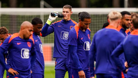 Speler van Oranje geeft vlak voor interlandperiode nog het jawoord: 'Onze droom komt uit'