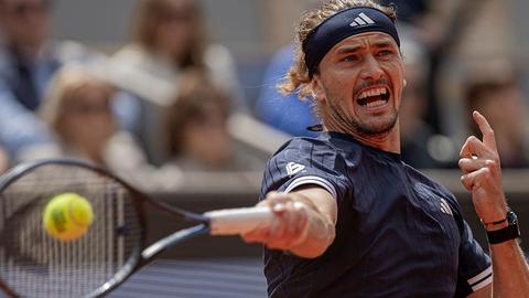 Hilarisch interview toptennisser Alexander Zverev op Roland Garros: 'Soms is het makkelijker dom te zijn'