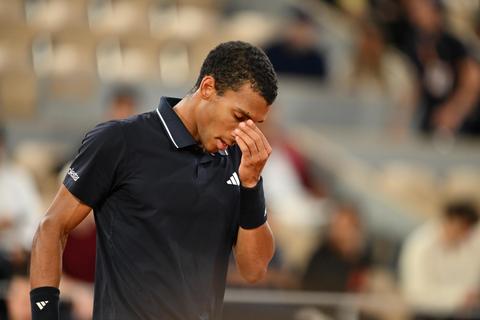 Canadese toptennisser slaat alarm na deceptie op Roland Garros: 'Naarmate de jaren verstrijken, word ik ongeduldiger'