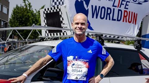 Schaatsicoon Erben Wennemars (50) laat van zich horen na nieuws over herseninfarct