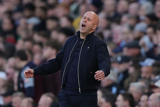 Ontslagen Arne Slot krijgt ervan langs na vertrek bij Liverpool: 'Gedrag viel verkeerd bij spelers'