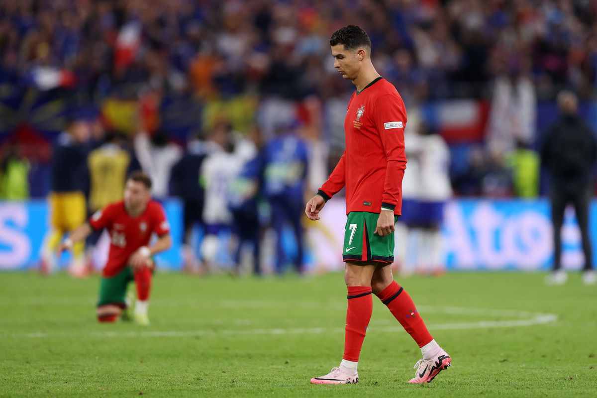 EK-favoriet Frankrijk verpest droom van Cristiano Ronaldo: Portugal sneuvelt in kwartfinale na penalty's