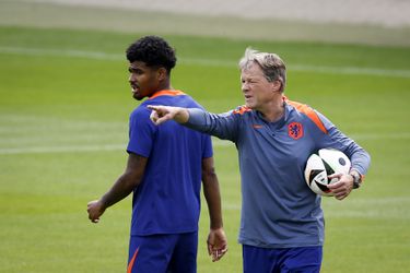 Ian Maatsen ziekjes bij Nederlands elftal: linksback reist niet mee naar Berlijn